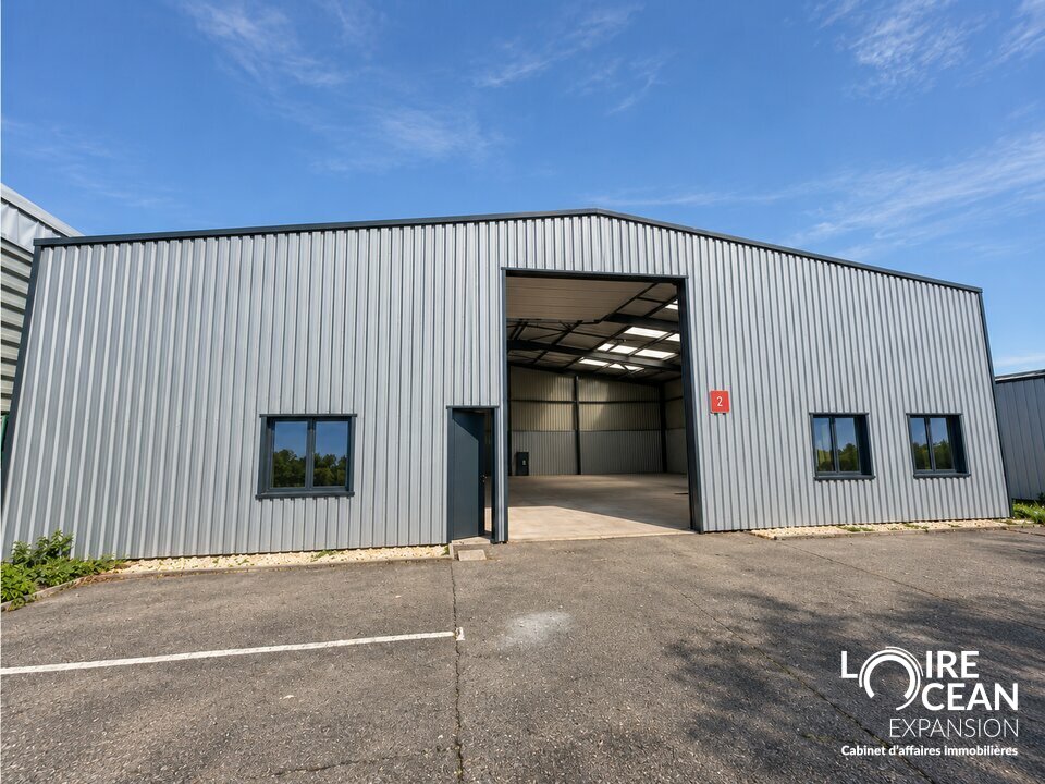 Local commercial 300 m² · à Nantes · 300 m² · 2 100 €/mois