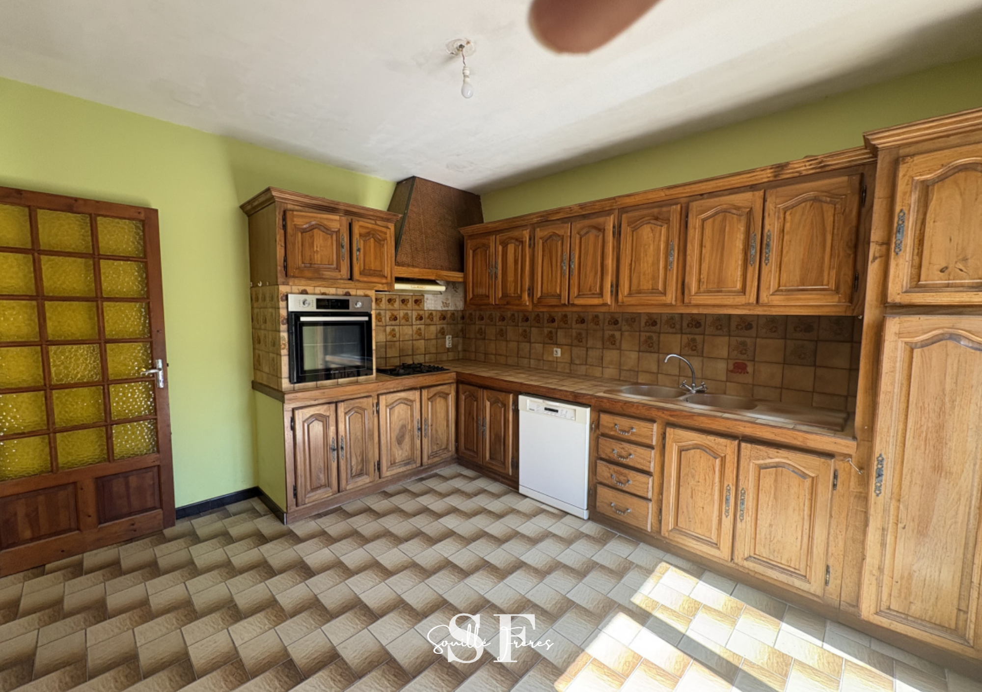 Maison 4 pièces 131 m² · à Roquefort · 131 m² · 750 €/mois