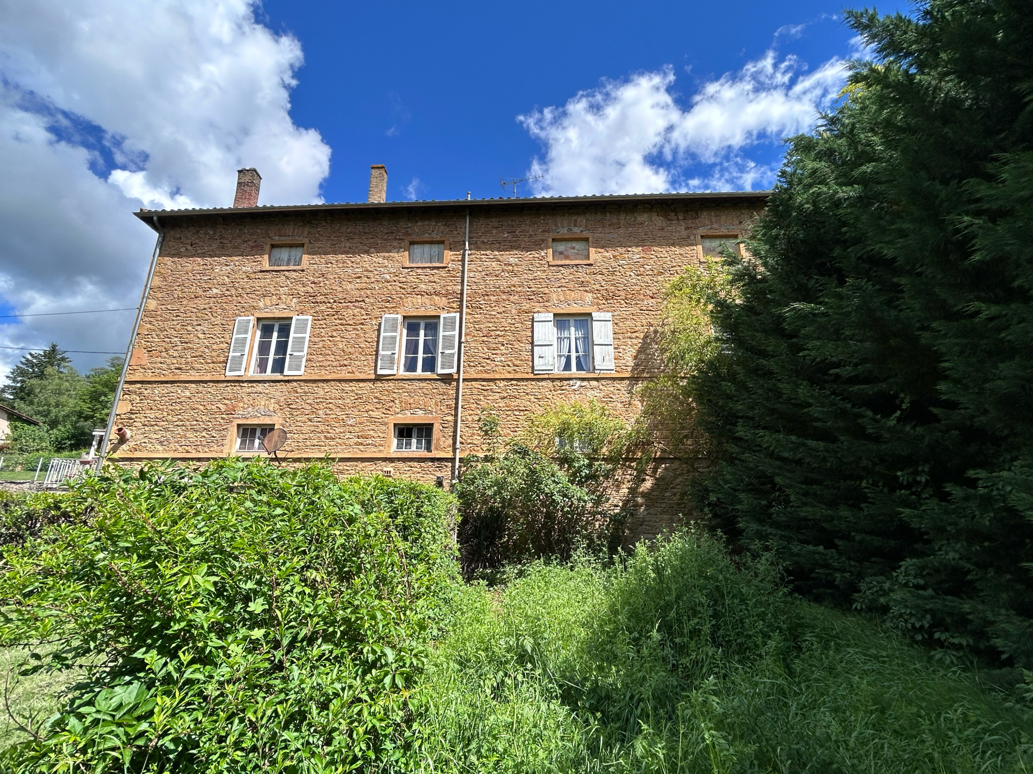 Maison 6 pièces 125 m² · à Porte des Pierres Dorées · 125 m² · 350 000 €