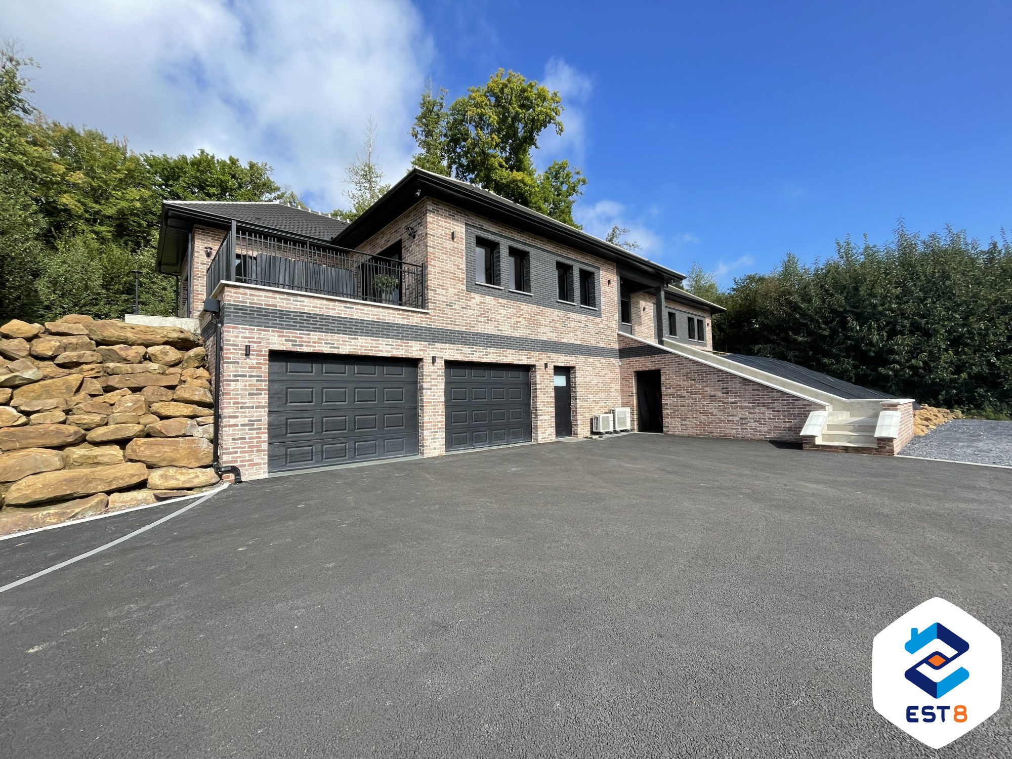 Maison 6 pièces 190 m² · à Compiègne · 190 m² · 690 000 €