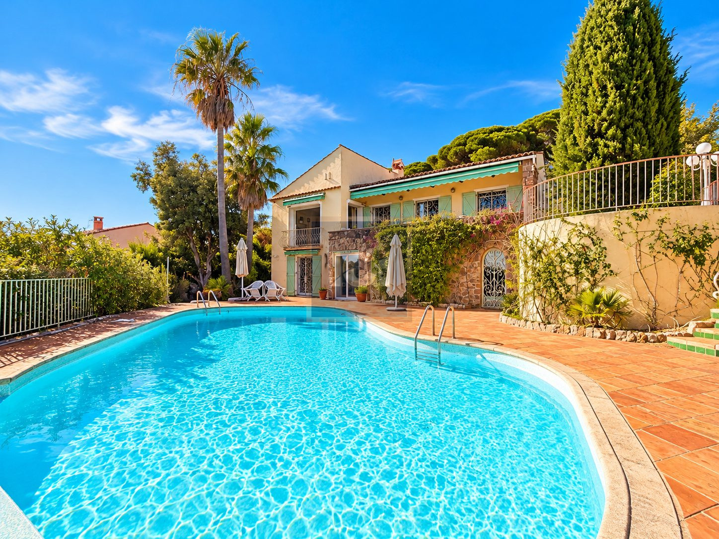 Maison 5 pièces 172 m² · à Sainte-Maxime · 172 m² · 1 450 000 €