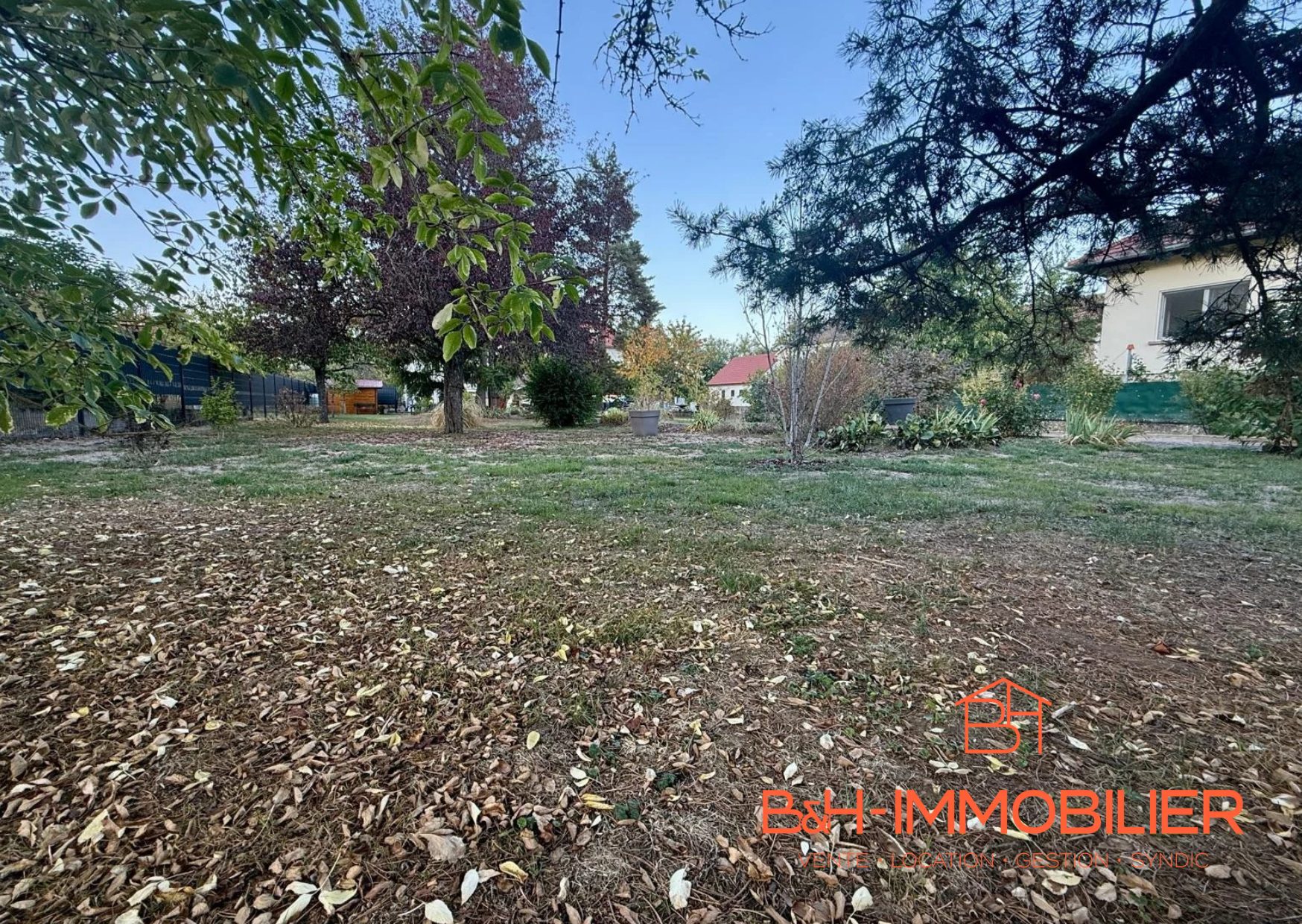 Terrain 900 m² · à Châtenois · 900 m² · 255 000 €