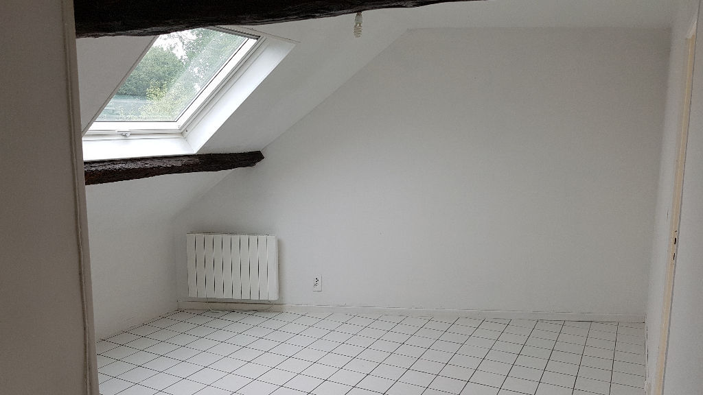 Appartement 3 pièces 29 m² · à Nanteuil-le-Haudouin · 29 m² · 655 €/mois