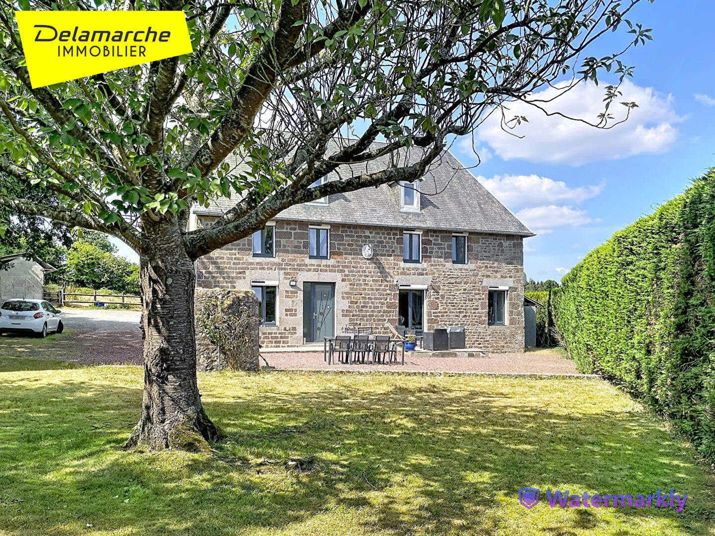Maison 6 pièces 157 m² · à Percy-en-Normandie · 157 m² · 210 000 €