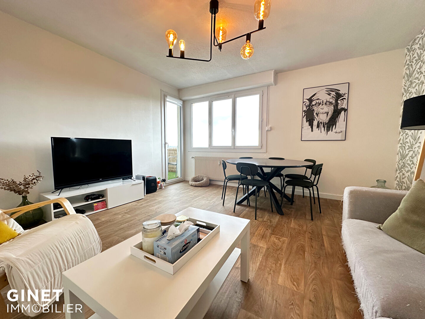 Appartement 3 pièces 73 m² · à Riorges · 73 m² · 109 000 €