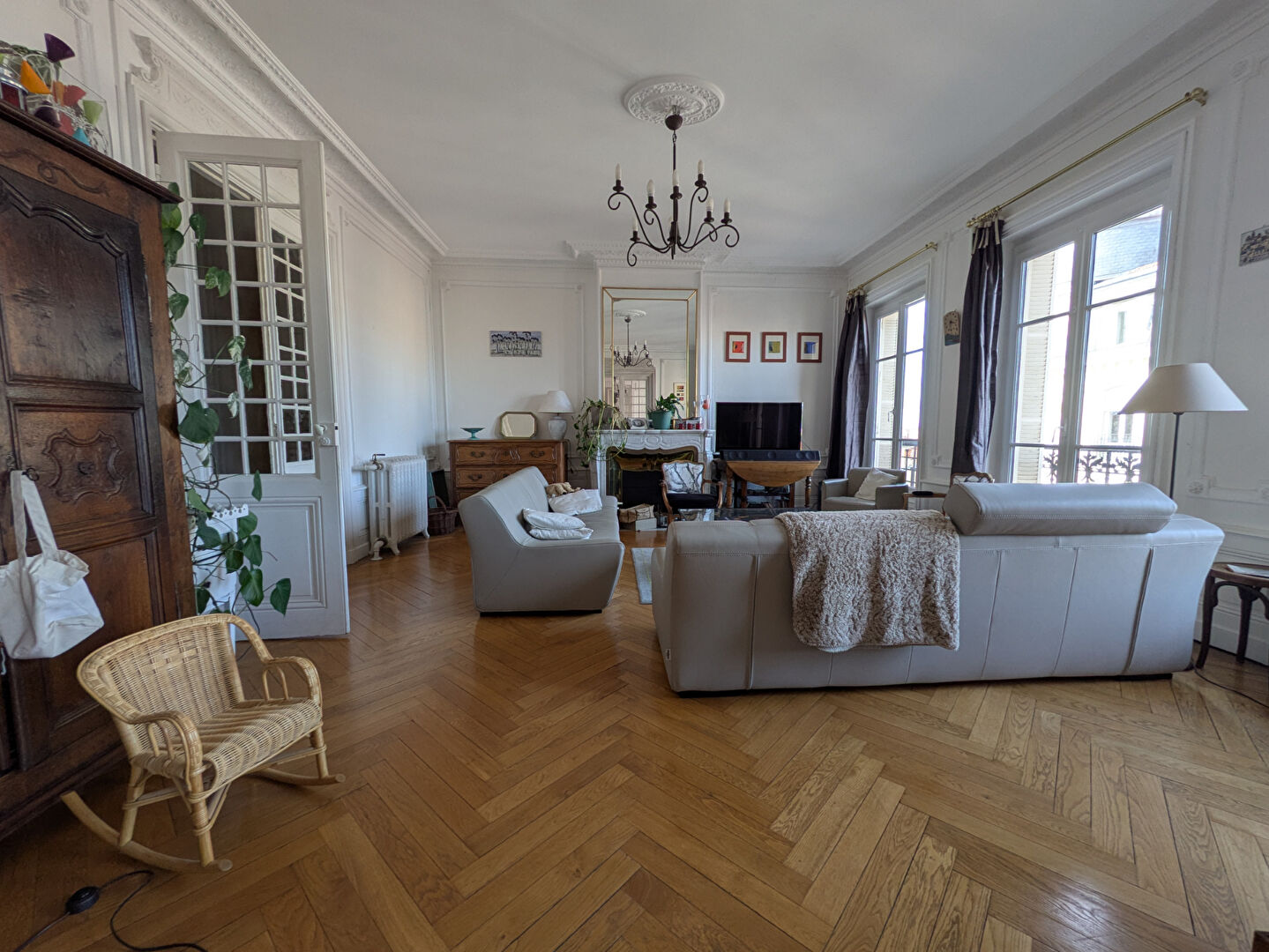 Appartement 5 pièces 188 m² · à Roanne · 188 m² · 199 000 €