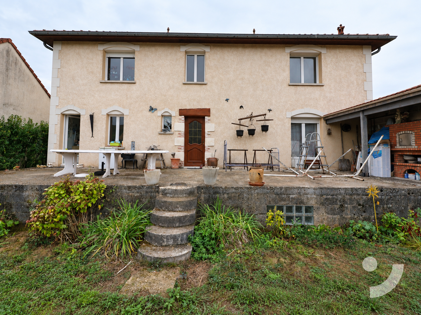Maison 7 pièces 310 m² · à Saint-Martin-d'Ablois · 310 m² · 328 000 €