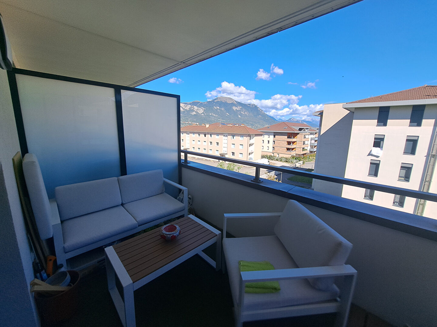 Appartement 2 pièces 44 m² · à Saint-Pierre-en-Faucigny · 44 m² · 220 000 €