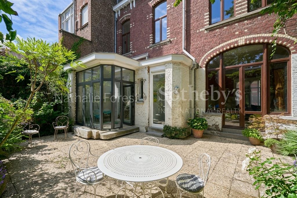 Maison 9 pièces 320 m² · à Lille · 320 m² · 1 250 000 €