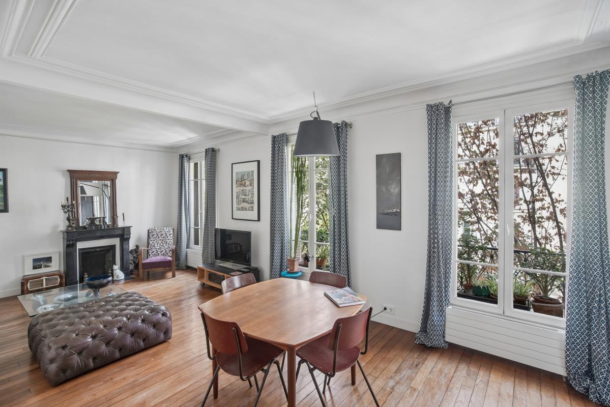 Appartement 2 pièces 52 m² · à Paris 18 · 52 m² · 580 000 €