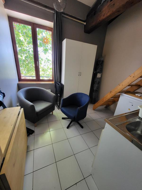 Appartement 1 pièce 11 m² · à Lyon 05 · 11 m² · 345 €/mois
