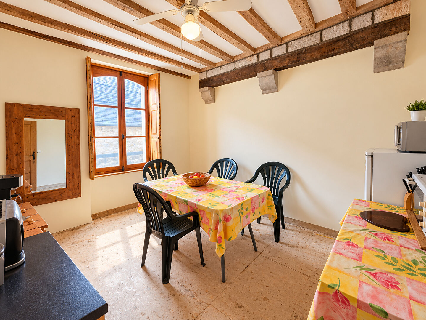 Maison 5 pièces 95 m² · à Bellême · 95 m² · 76 000 €