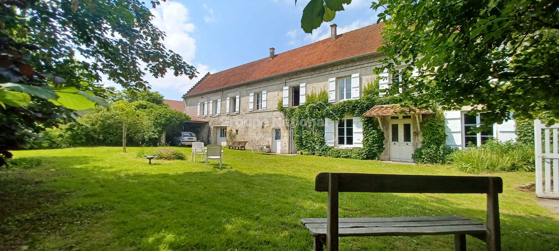 Maison 8 pièces 246 m² · à Crépy-en-Valois · 246 m² · 350 000 €