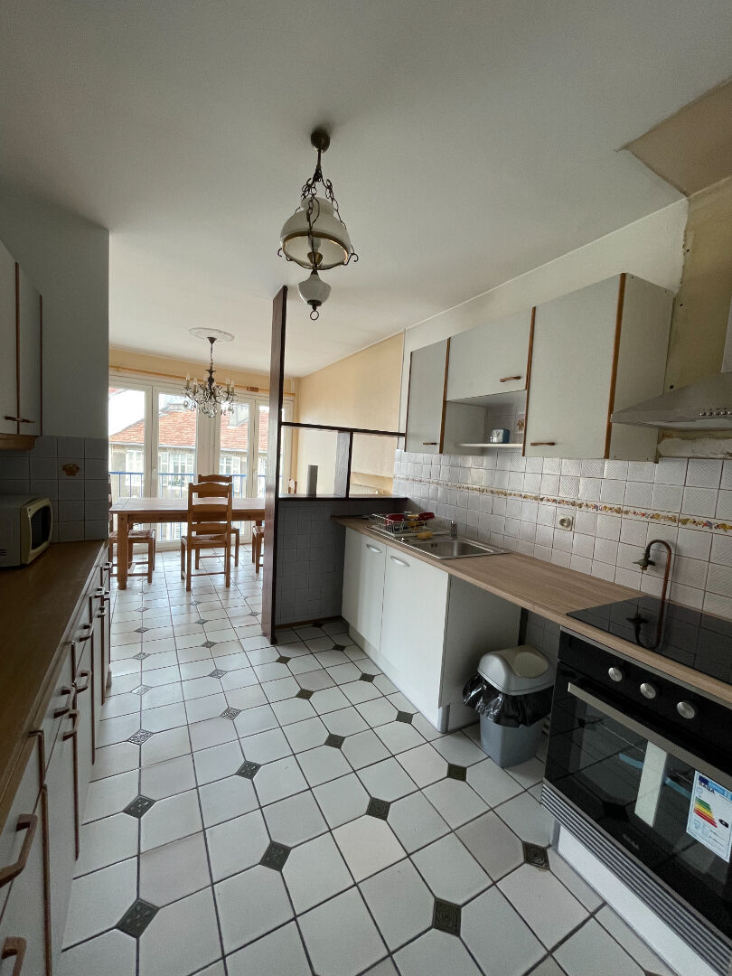 Appartement 3 pièces 83 m² · à Pau · 83 m² · 848 €/mois