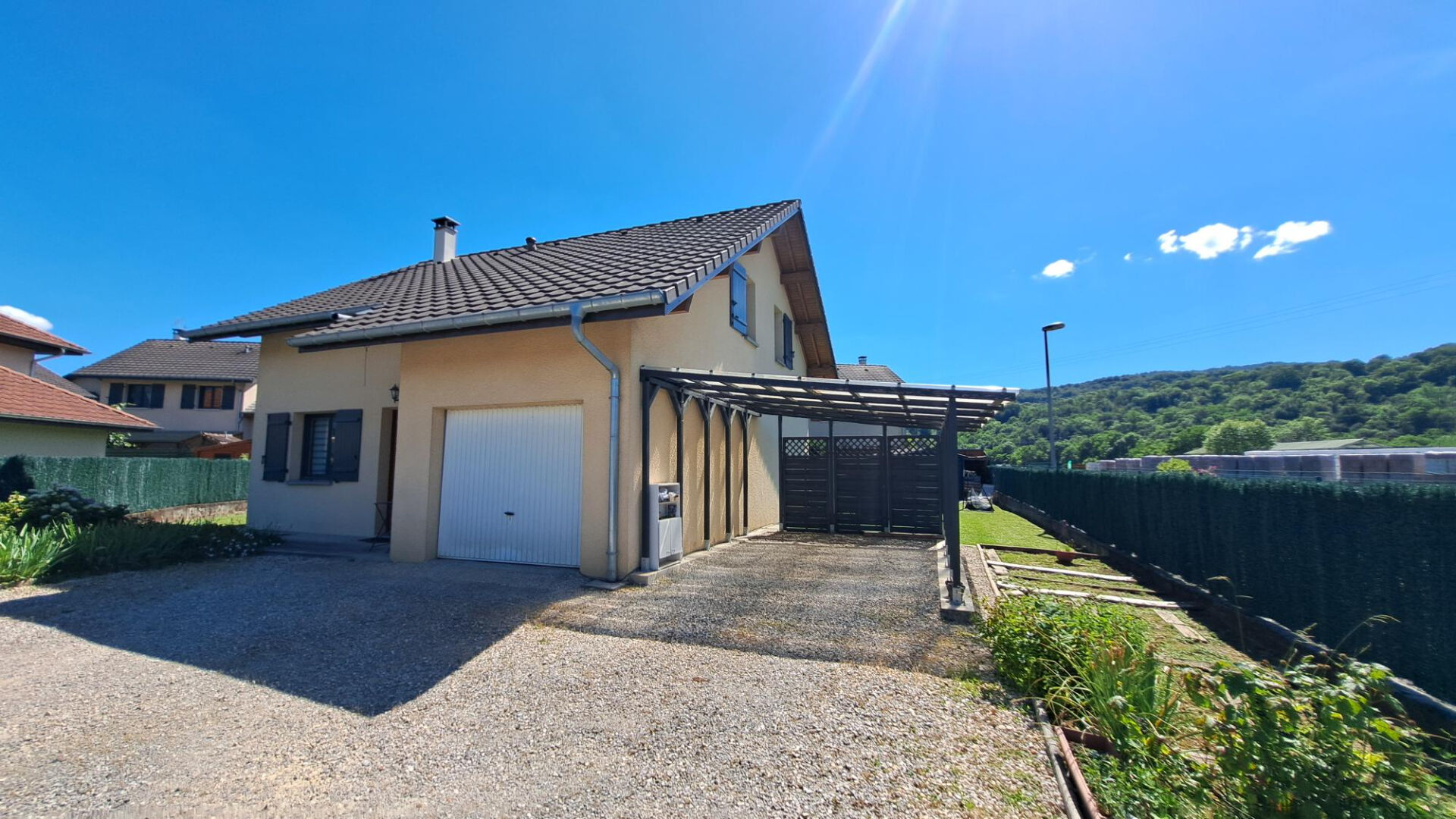 Maison 5 pièces 115 m² · à Yenne · 115 m² · 325 000 €