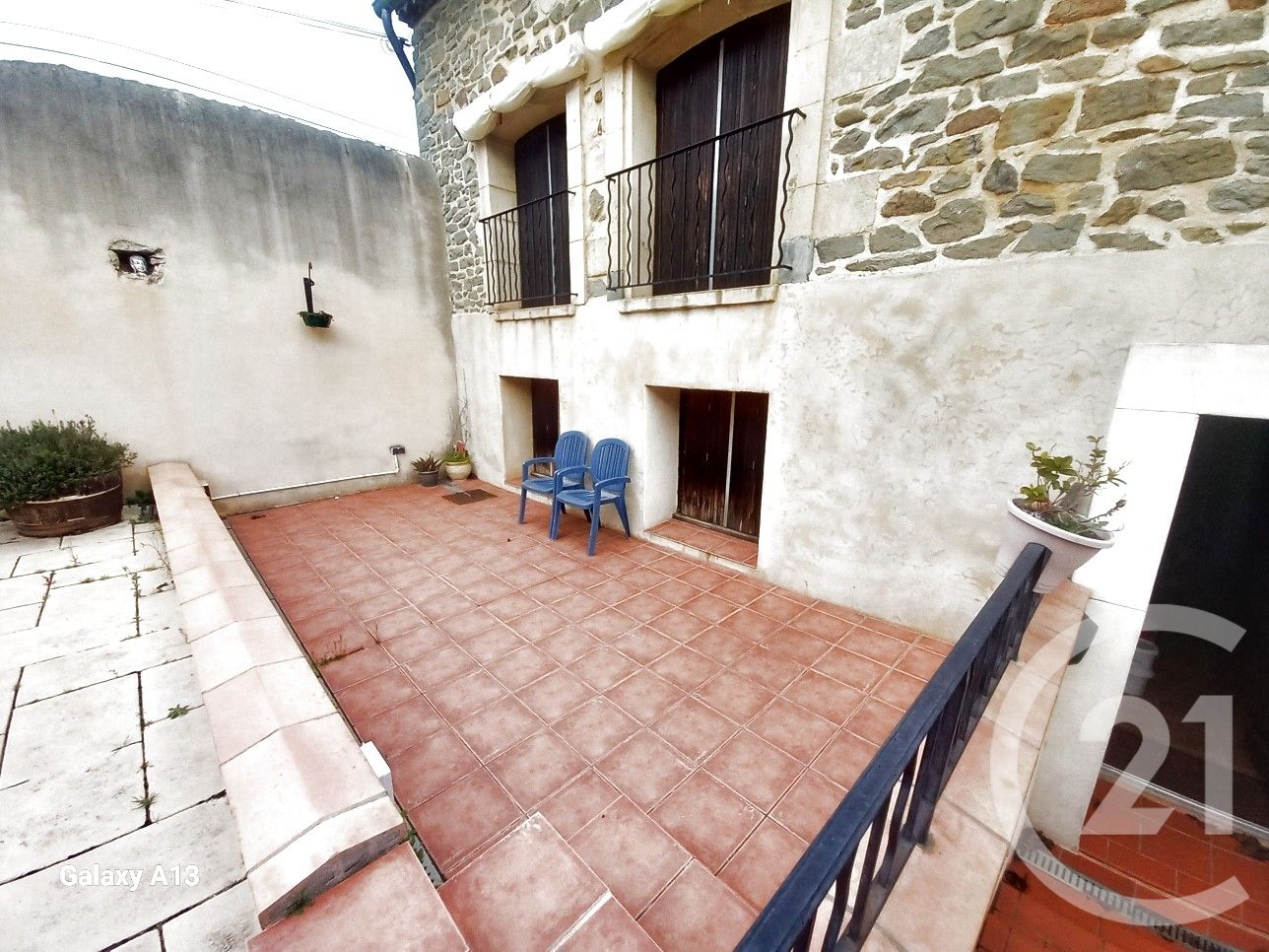 Appartement 3 pièces 93 m² · à Azille · 93 m² · 127 000 €