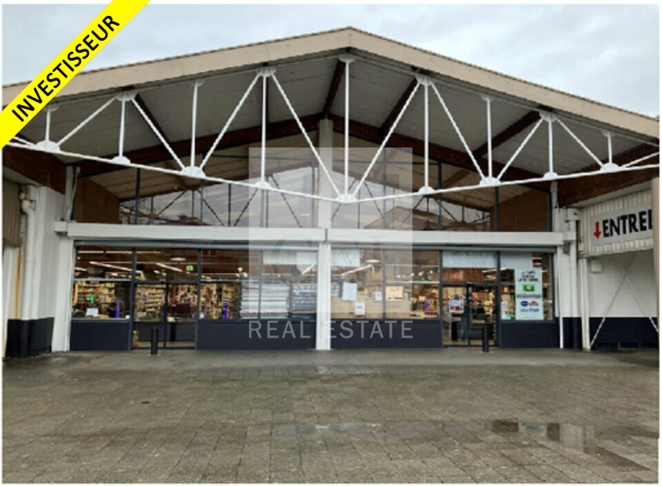 Local commercial 2544 m² · à Besançon · 2 544 m² · 4 245 000 €