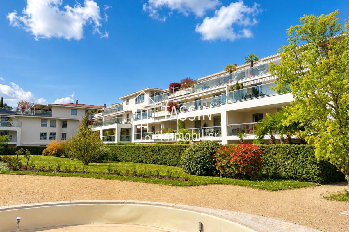 Appartement 4 pièces 117 m² · à Tassin-la-Demi-Lune · 117 m² · 695 000 €