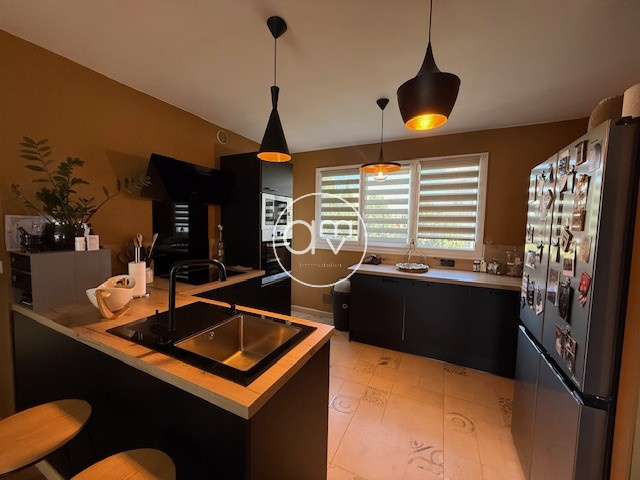 Appartement 3 pièces 91 m² · à La Seyne-sur-Mer · 91 m² · 1 295 €/mois