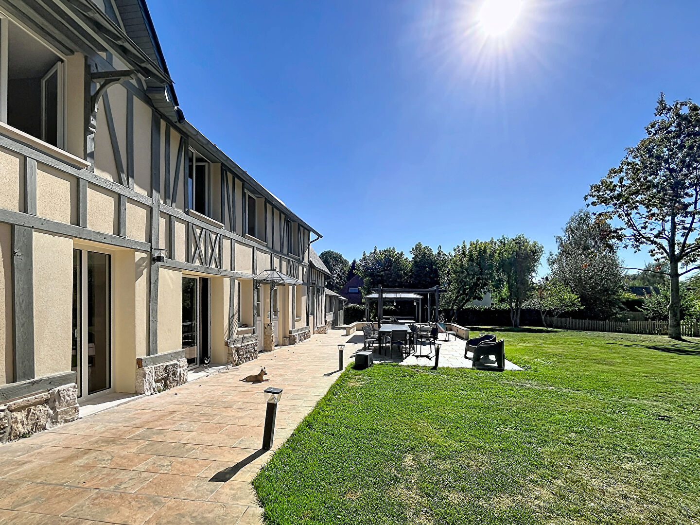 Maison 7 pièces 170 m² · à Houppeville · 170 m² · 595 000 €