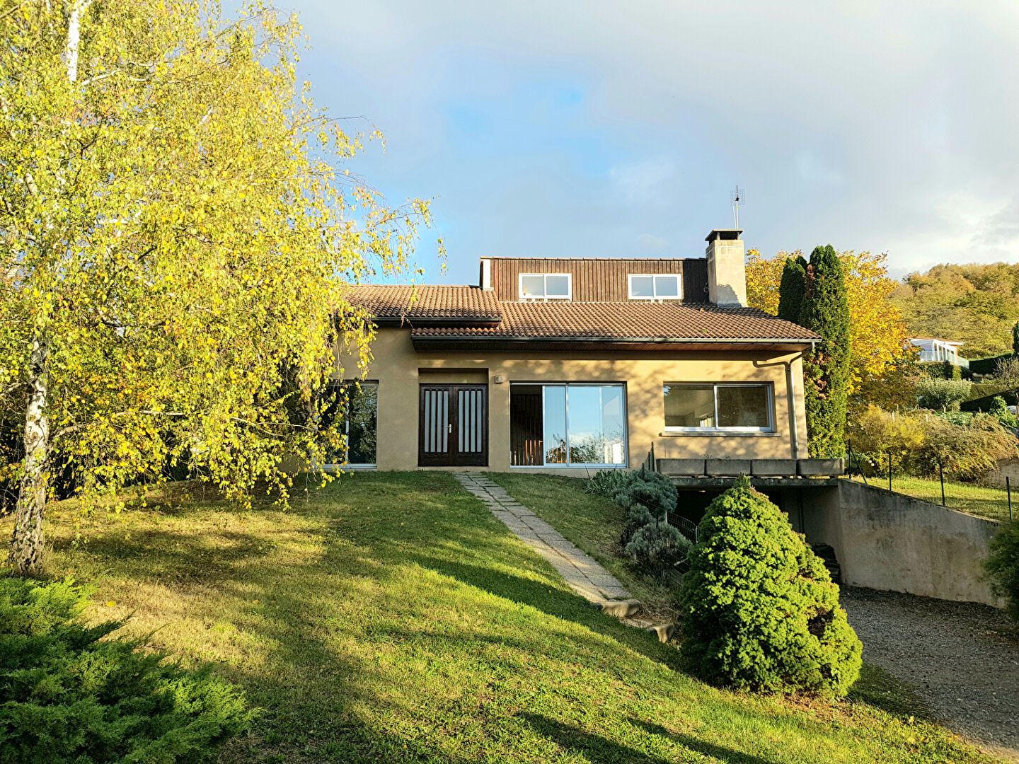 Maison 5 pièces 150 m² · à Mirefleurs · 150 m² · 1 235 €/mois