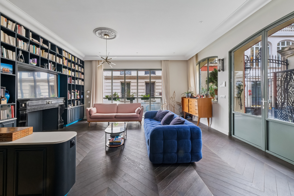 Maison 5 pièces 140 m² · à Paris 16 · 140 m² · 2 370 000 €