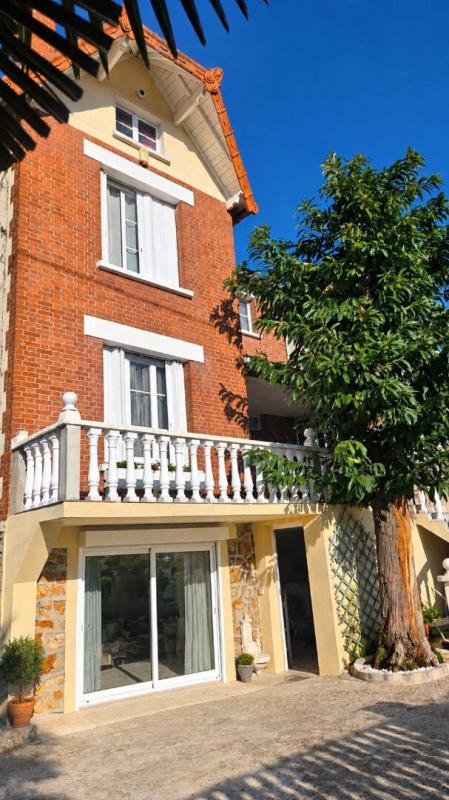 Maison 7 pièces 171 m² · à Claye-Souilly · 171 m² · 479 000 €