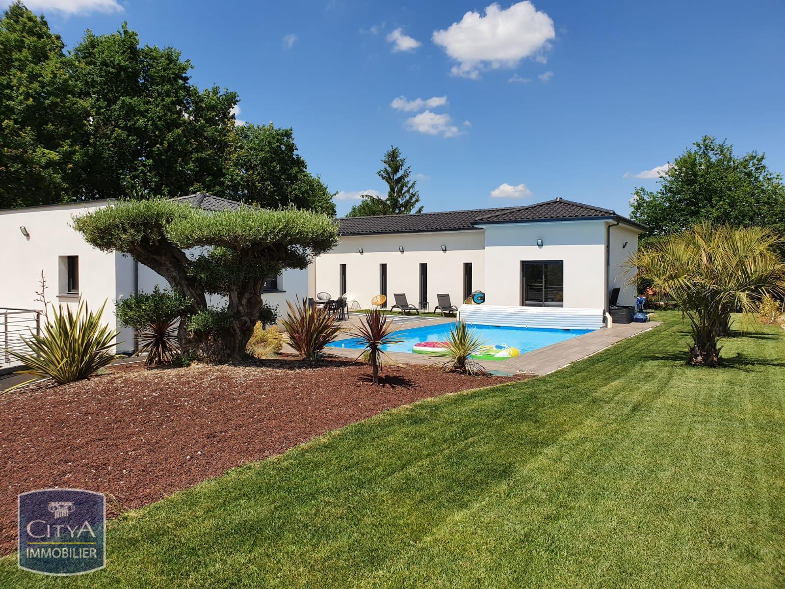 Maison 6 pièces 163 m² · à Montauban · 163 m² · 1 800 €/mois