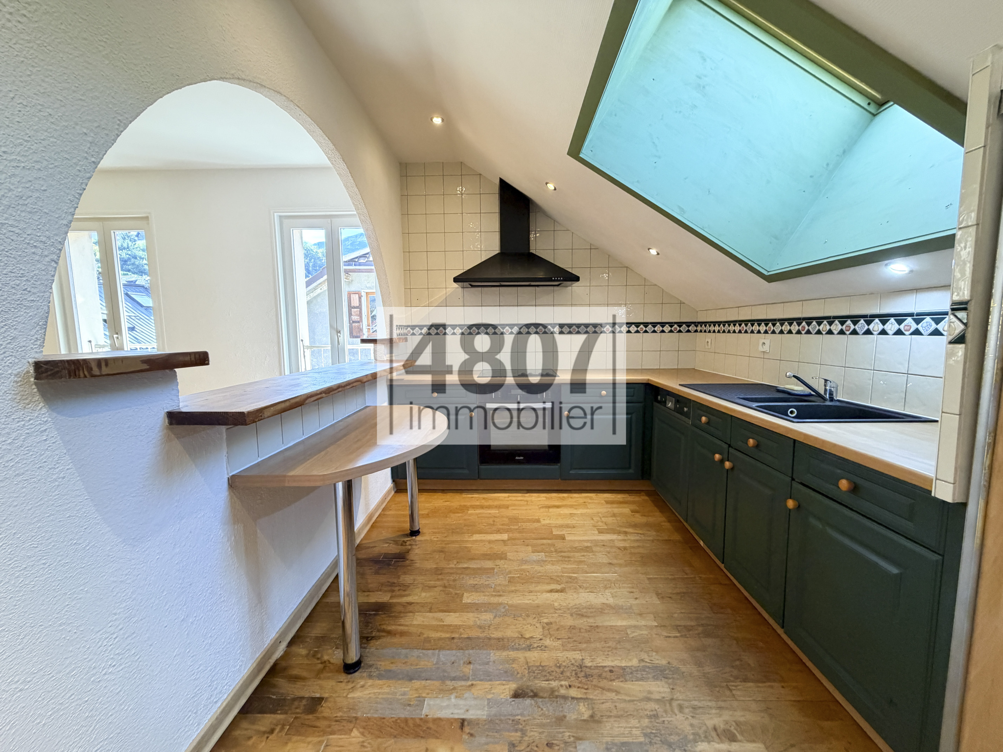 Appartement 4 pièces 92 m² · à Sallanches · 92 m² · 210 000 €