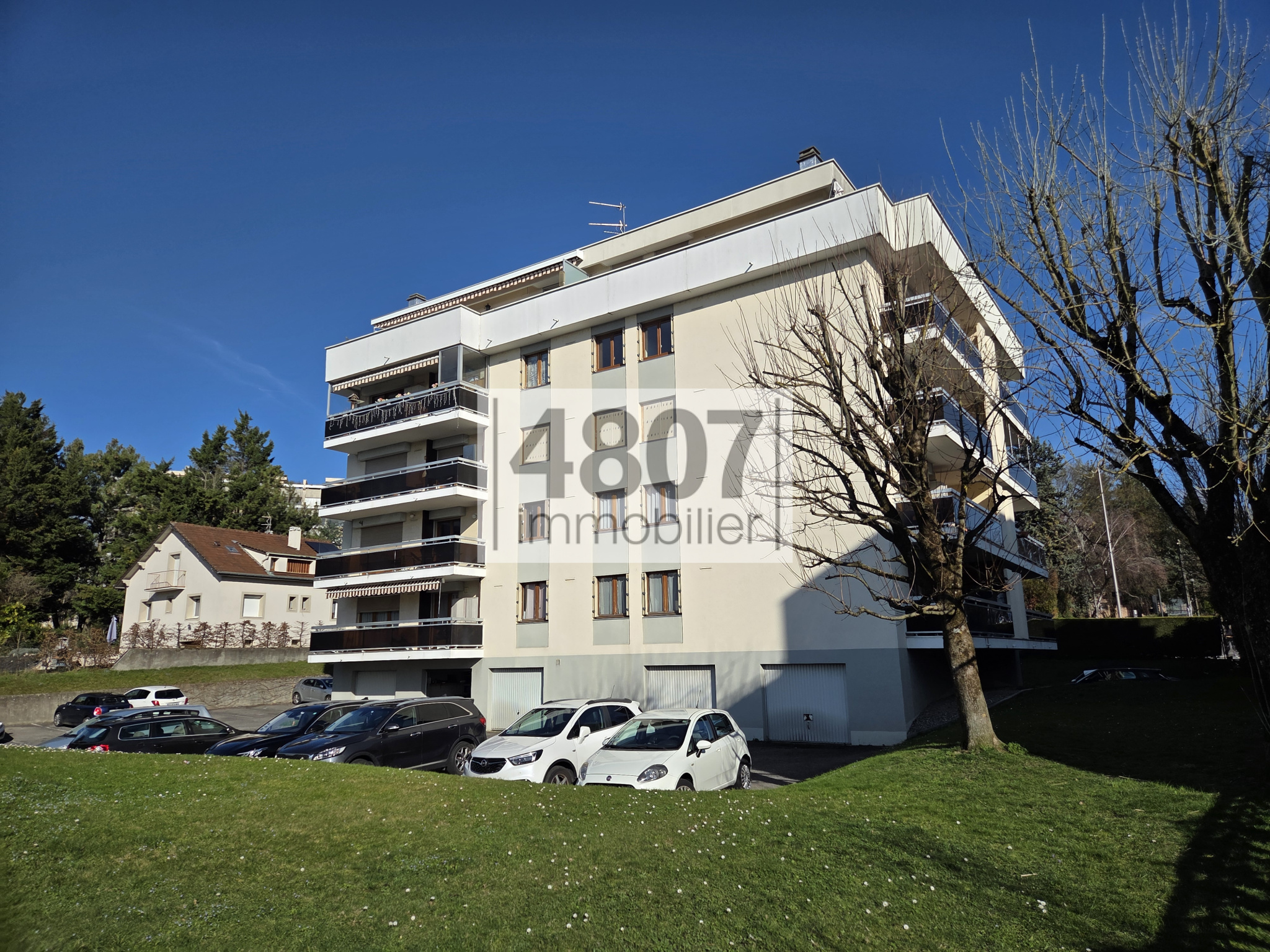 Appartement 3 pièces 65 m² · à Annemasse · 65 m² · 210 000 €