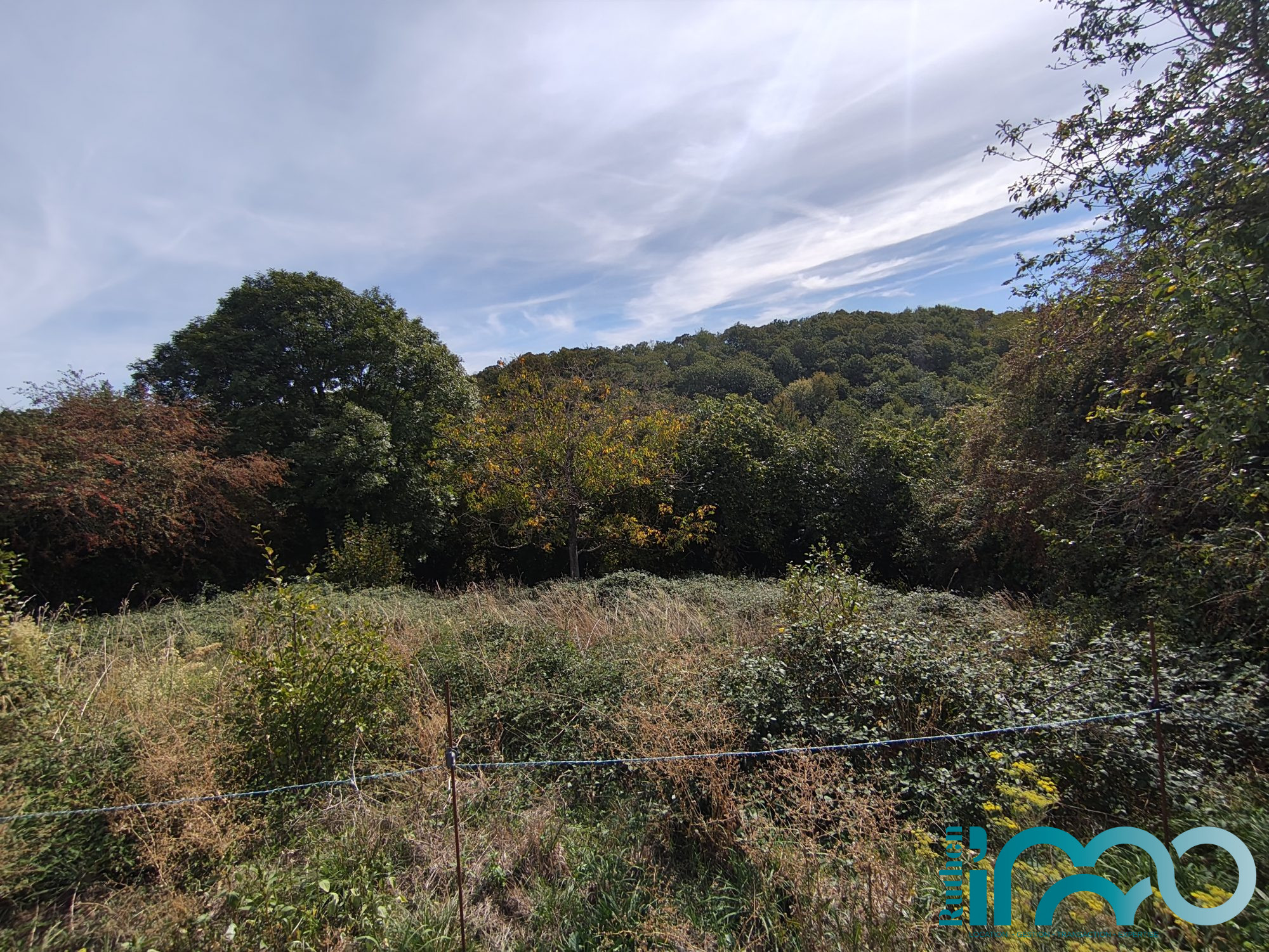 Terrain 855 m² · à Gramond · 855 m² · 27 000 €
