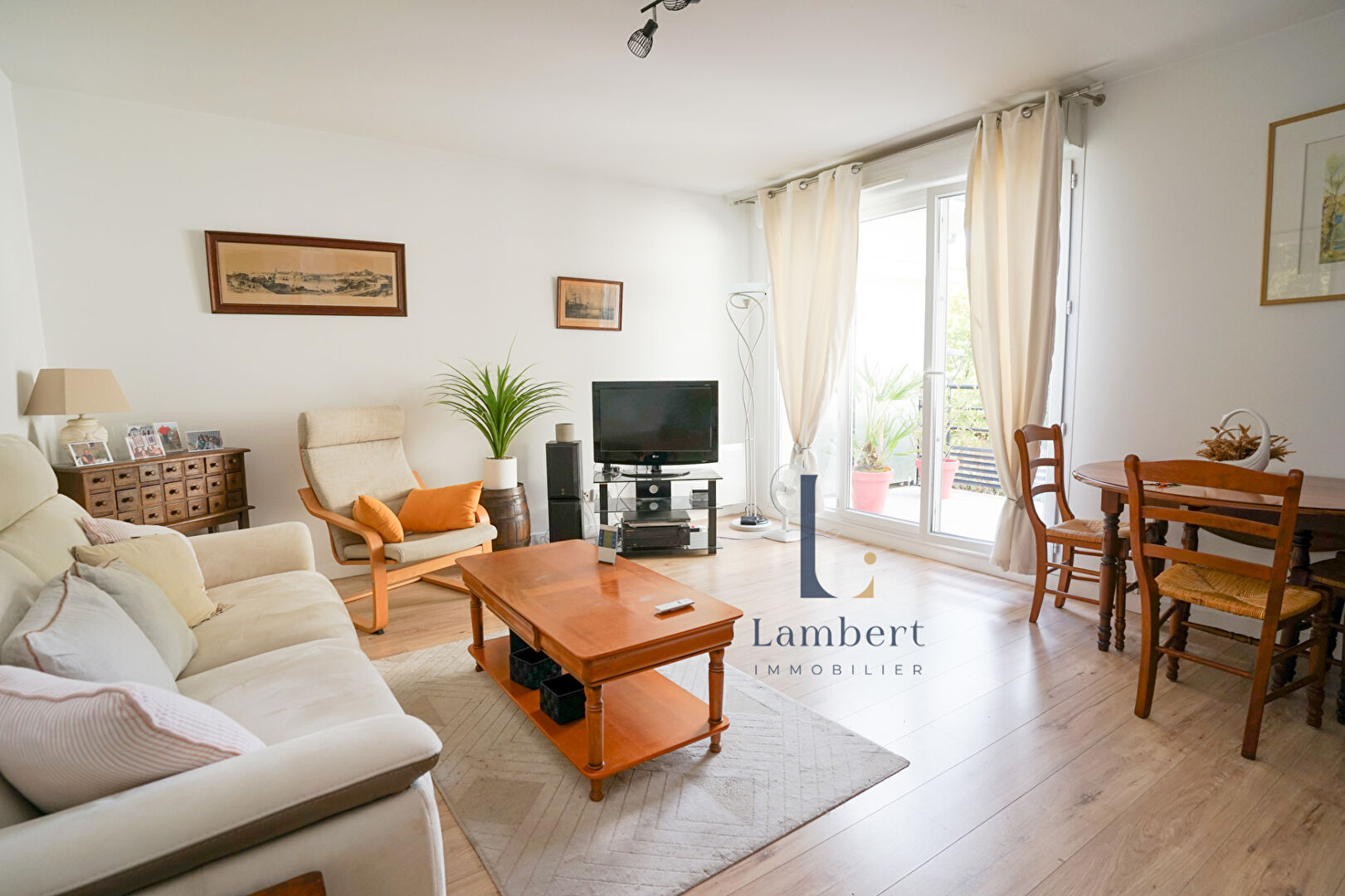 Appartement 3 pièces 61 m² · à Verneuil-sur-Seine · 61 m² · 295 000 €