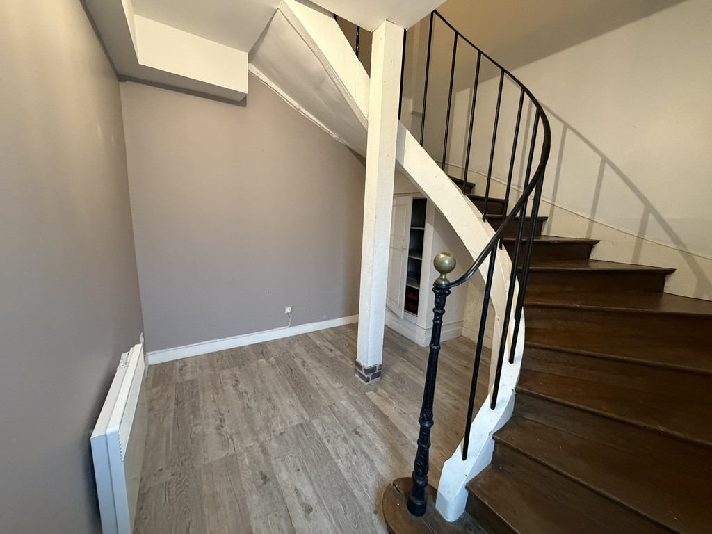 Appartement 3 pièces 74 m² · à Traînel · 74 m² · 662 €/mois