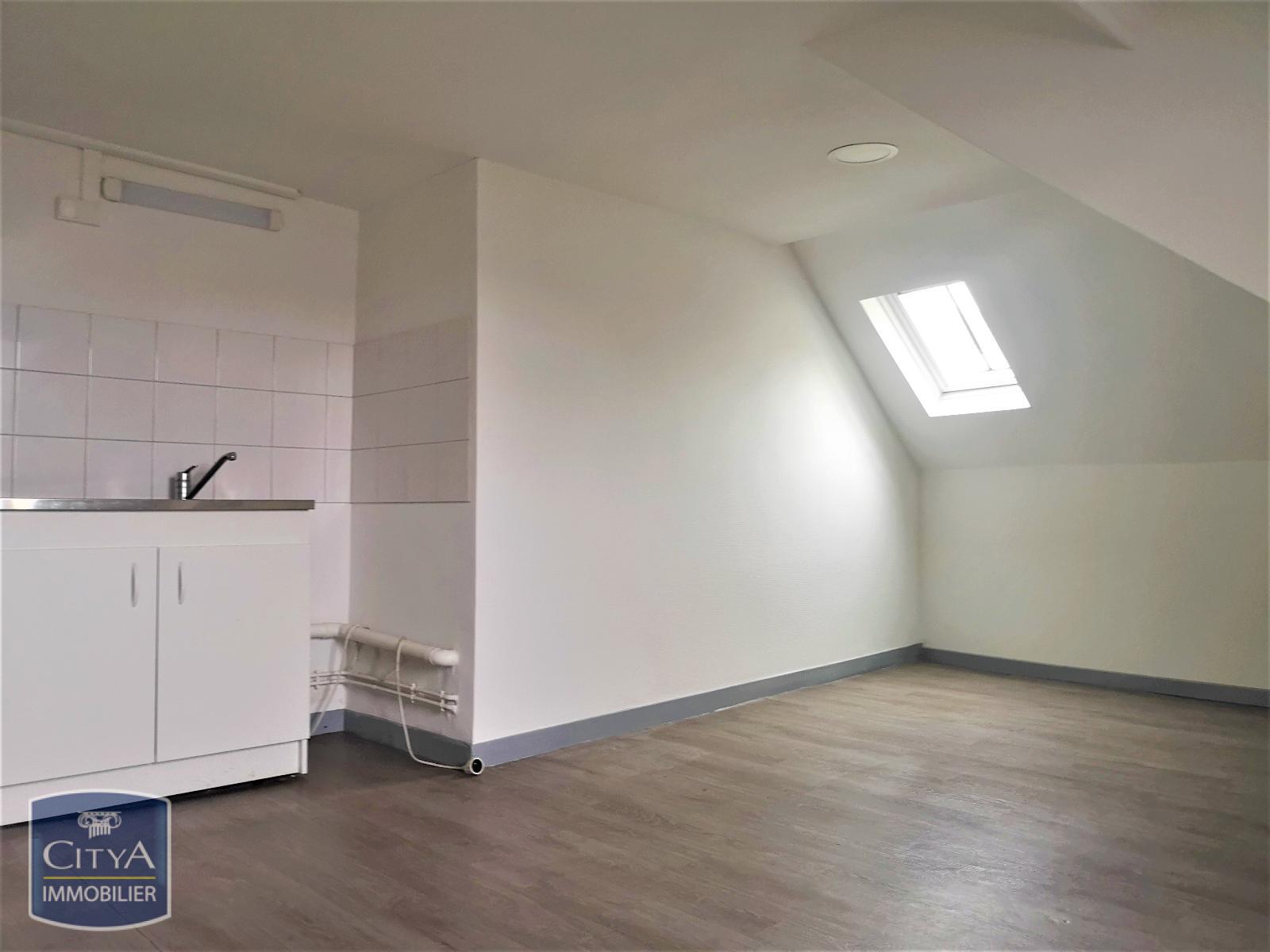Appartement 1 pièce 27 m² · à Melun · 27 m² · 513 €/mois