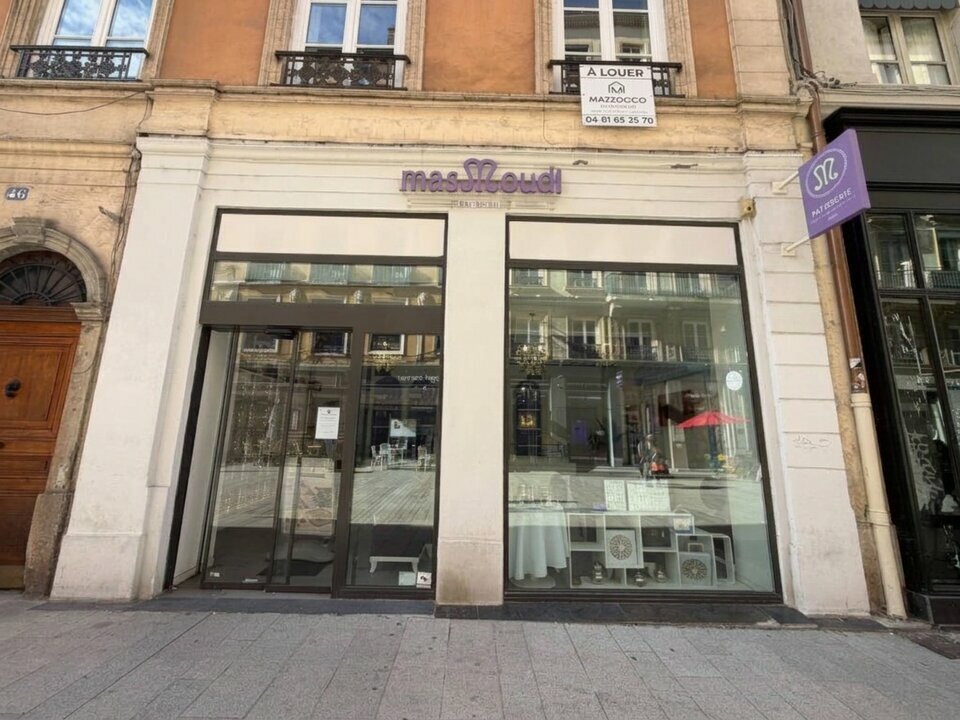 Local commercial 63 m² · à Lyon 02 · 63 m² · 1 789 €/mois