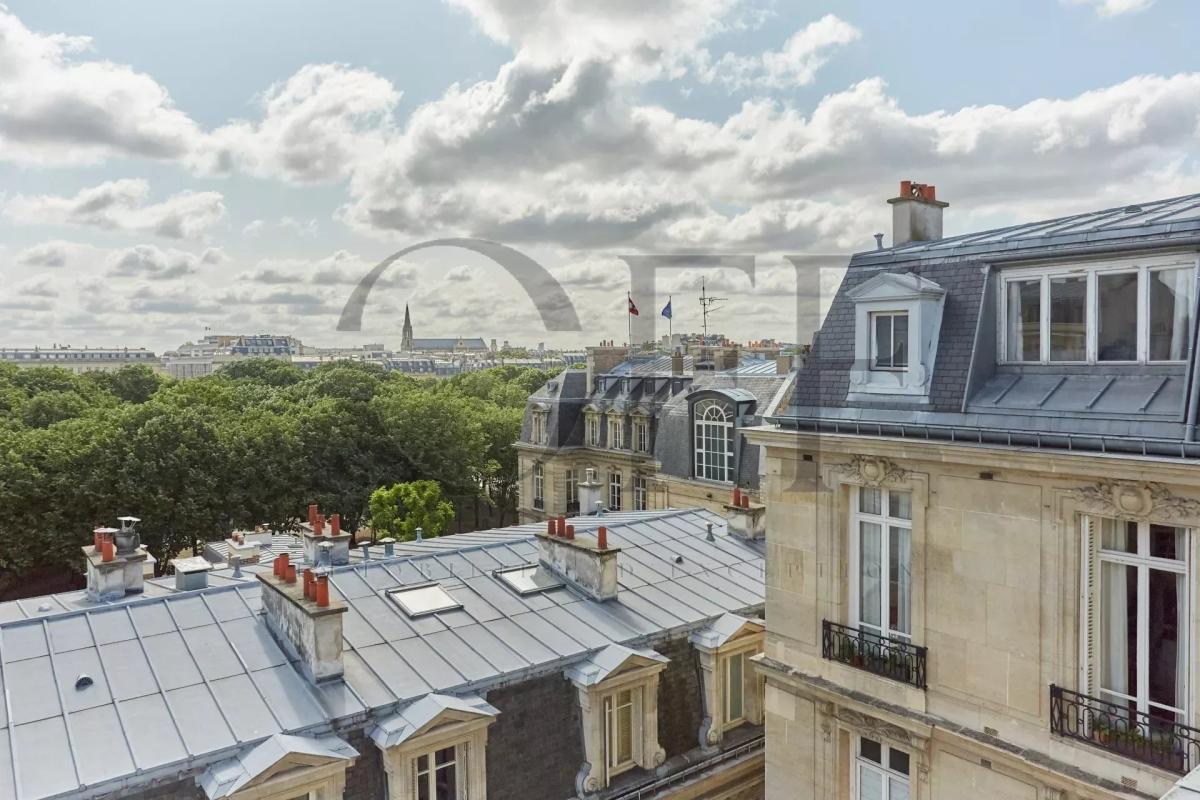 Appartement 2 pièces 50 m² · à Paris 07 · 50 m² · 1 150 000 €