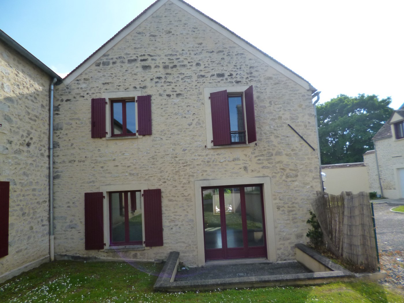 Maison 4 pièces 93 m² · à Château-Landon · 93 m² · 780 €/mois