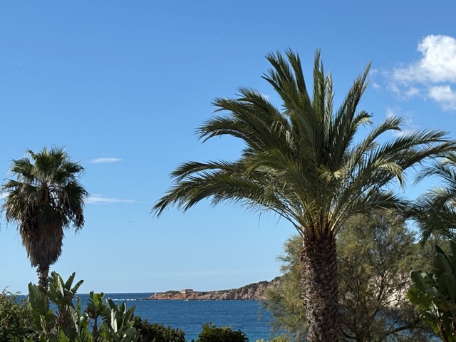 Maison 5 pièces 103 m² · à Sanary-sur-Mer · 103 m² · 1 915 €/mois